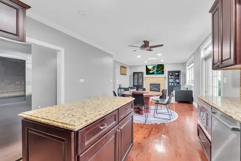 456 Arbor Lane Wood Dale IL 60191