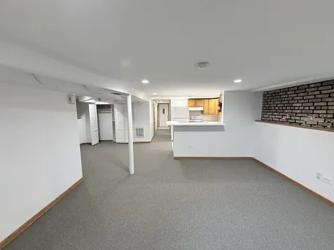 5545 North Central Avenue Chicago IL 60630