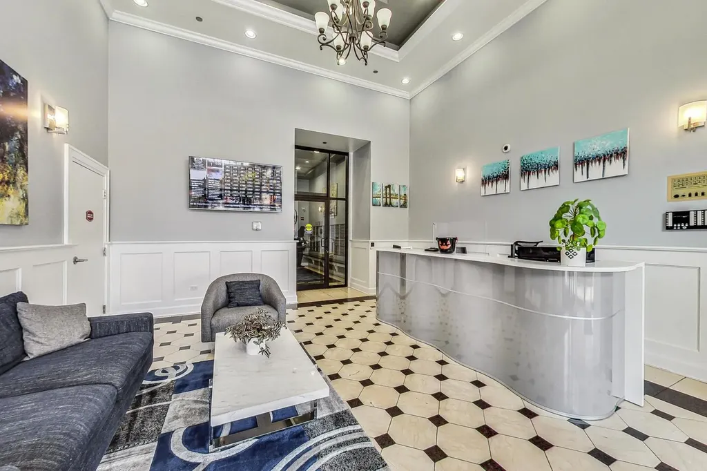 1464 South Michigan Avenue Chicago IL 60605