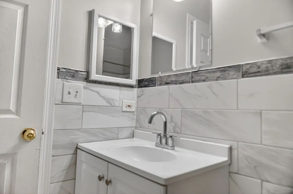 731 Sapphire Drive Bolingbrook IL 60490