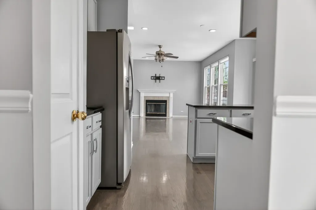 731 Sapphire Drive Bolingbrook IL 60490