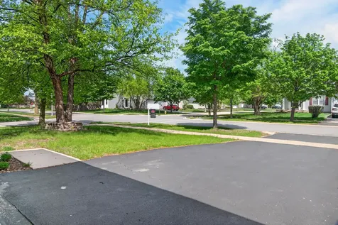 731 Sapphire Drive Bolingbrook IL 60490