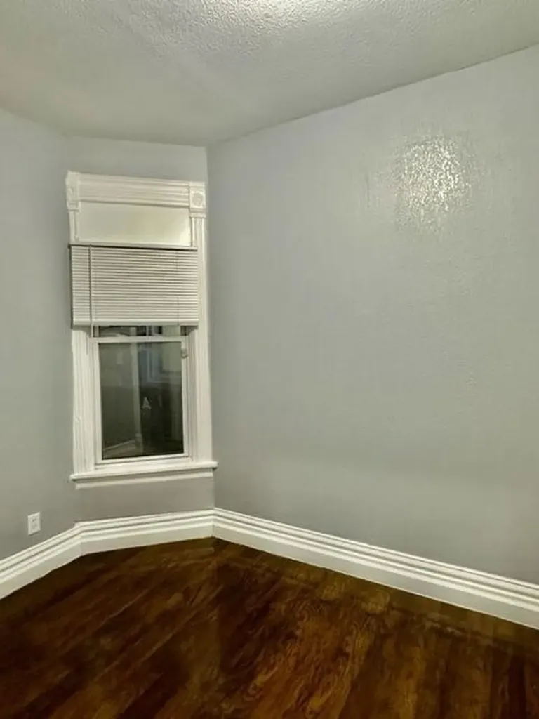 1124 South Sacramento Boulevard Chicago IL 60612