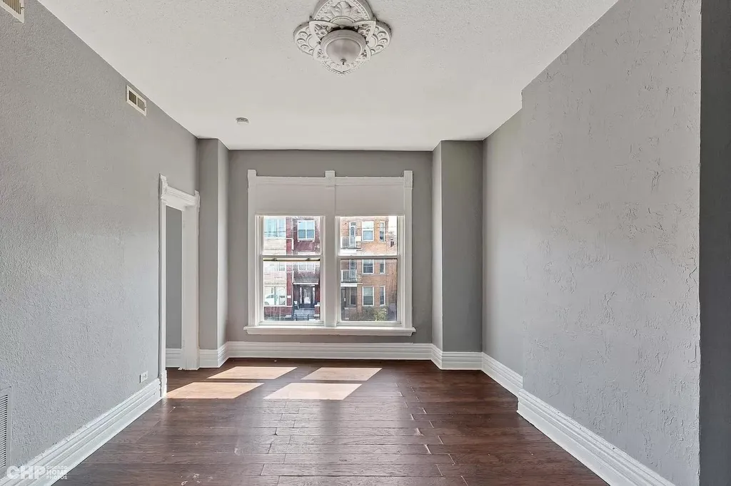 1124 South Sacramento Boulevard Chicago IL 60612