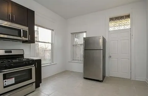 1124 South Sacramento Boulevard Chicago IL 60612