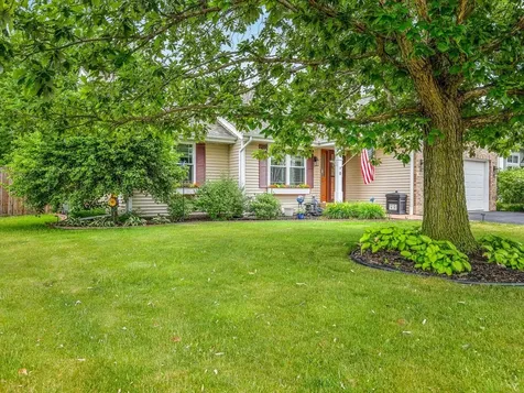 855 Bayfield Drive Rockton IL 61072