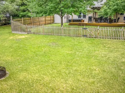 855 Bayfield Drive Rockton IL 61072