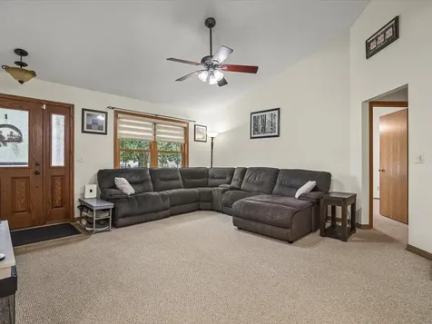 855 Bayfield Drive Rockton IL 61072