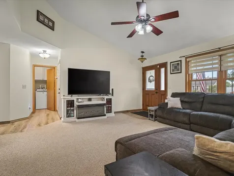 855 Bayfield Drive Rockton IL 61072