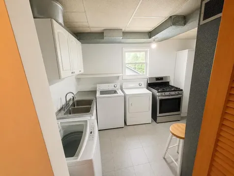 466 Lillian Lane Des Plaines IL 60016
