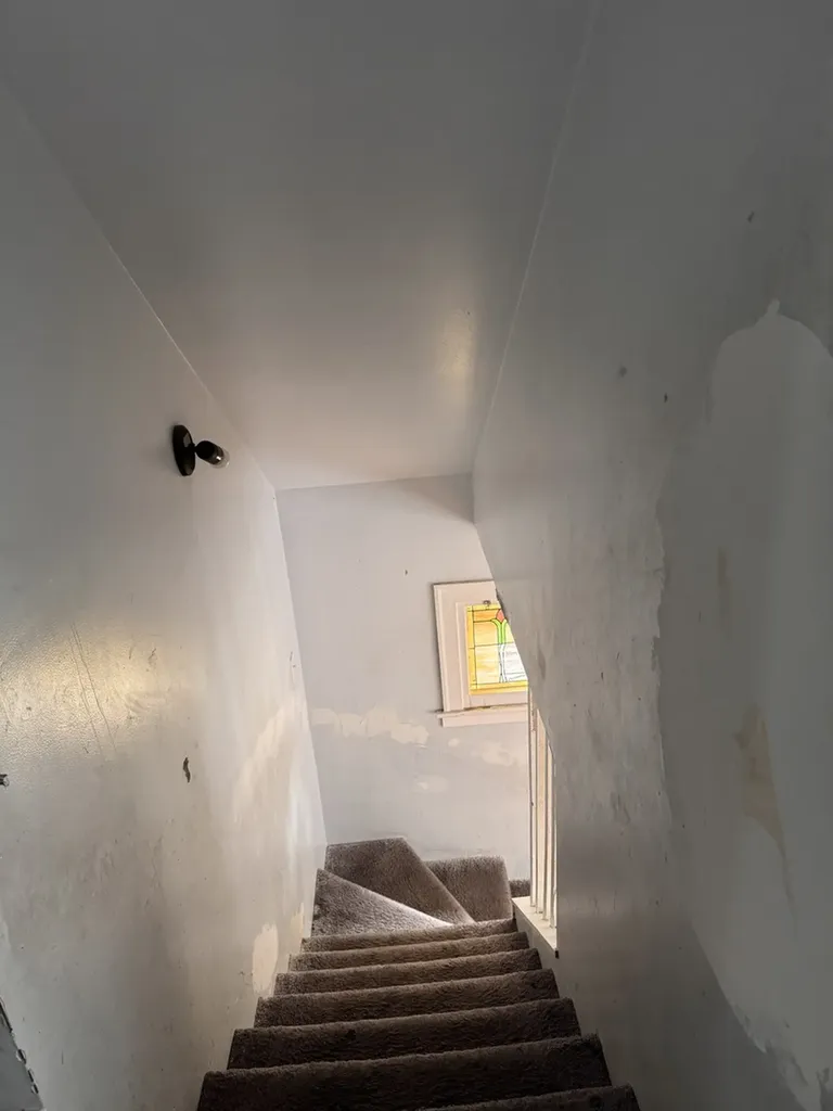 8529 South May Street Chicago IL 60620