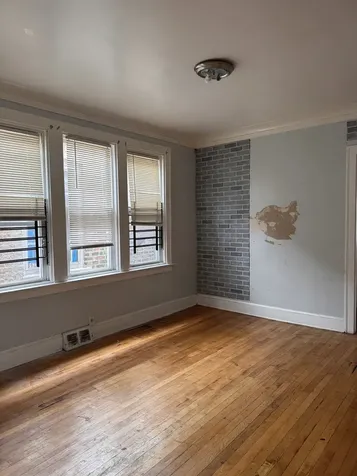 8529 South May Street Chicago IL 60620