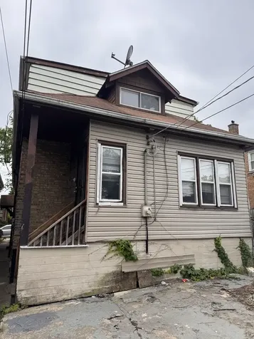 8529 South May Street Chicago IL 60620