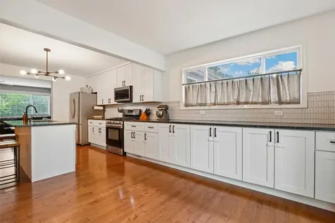 3433 Flossmoor Road Homewood IL 60430