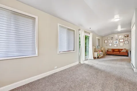 3433 Flossmoor Road Homewood IL 60430