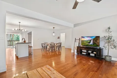 3433 Flossmoor Road Homewood IL 60430