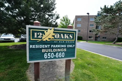 650 Perrie Drive Elk Grove Village IL 60007