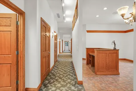 606 West Oak Street Fairbury IL 61739