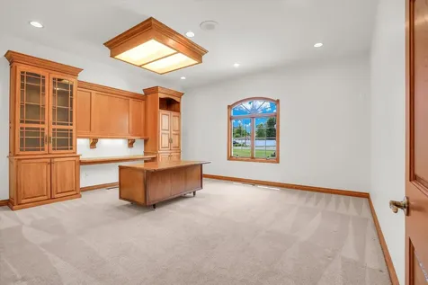 606 West Oak Street Fairbury IL 61739