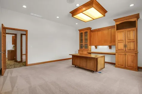 606 West Oak Street Fairbury IL 61739