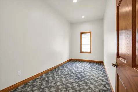 606 West Oak Street Fairbury IL 61739