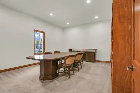 606 West Oak Street Fairbury IL 61739