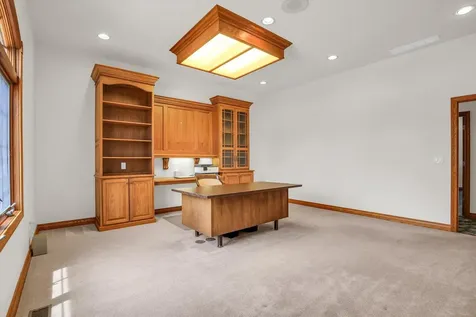606 West Oak Street Fairbury IL 61739