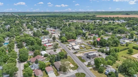 606 West Oak Street Fairbury IL 61739