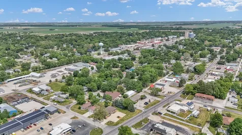 606 West Oak Street Fairbury IL 61739