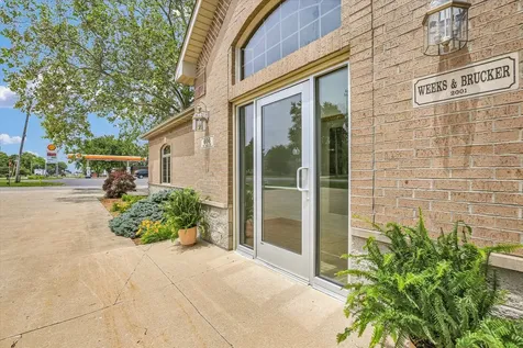 606 West Oak Street Fairbury IL 61739