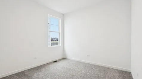 284 Snowdrop Lane Elgin IL 60124