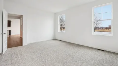 284 Snowdrop Lane Elgin IL 60124