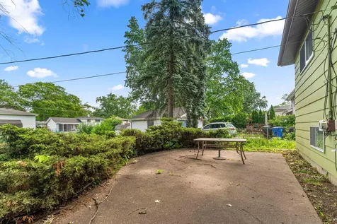 1916 East Yuma Lane Mount Prospect IL 60056