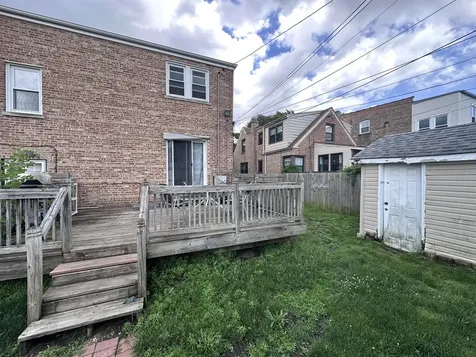 5038 North Mango Avenue Chicago IL 60630