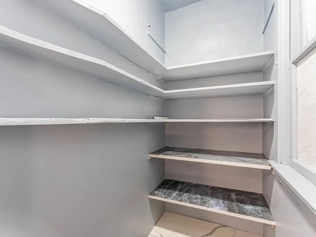 7041 South Throop Street Chicago IL 60636