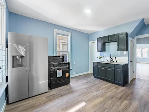7041 South Throop Street Chicago IL 60636