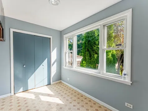 7041 South Throop Street Chicago IL 60636