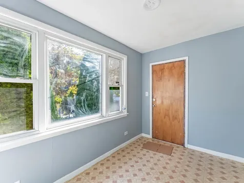 7041 South Throop Street Chicago IL 60636