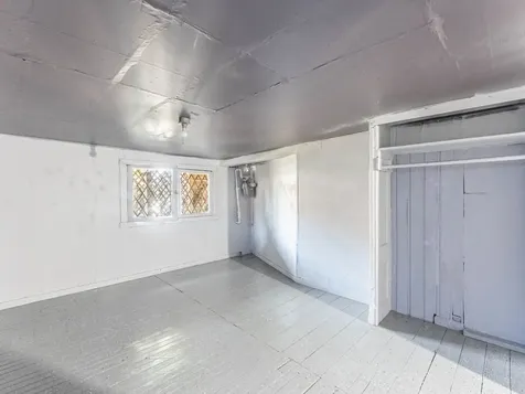 7041 South Throop Street Chicago IL 60636