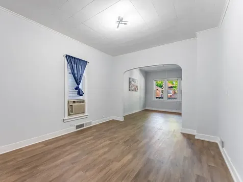 7041 South Throop Street Chicago IL 60636