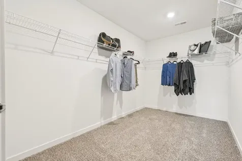282 Snowdrop Lane Elgin IL 60124