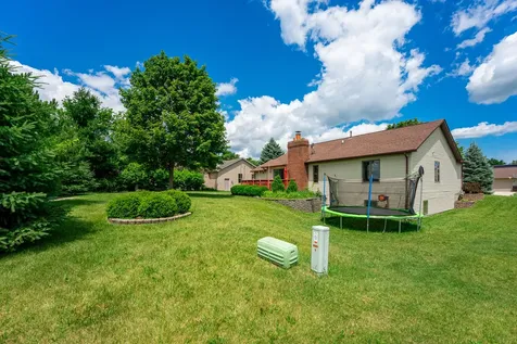 10205 Sharon Lane Hebron IL 60034