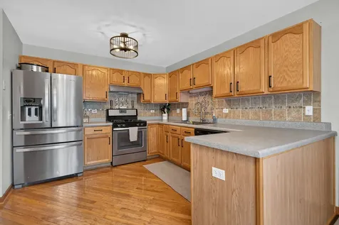 10205 Sharon Lane Hebron IL 60034