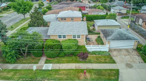 9137 Central Avenue Morton Grove IL 60053