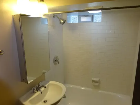 5314 West Leland Avenue Chicago IL 60630