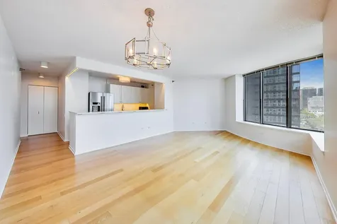 400 North La Salle Drive Chicago IL 60654