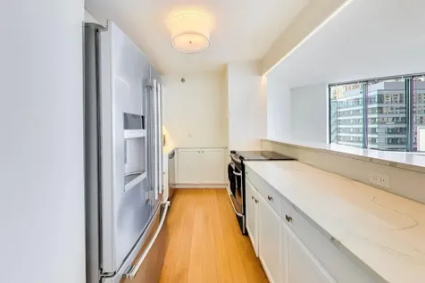 400 North La Salle Drive Chicago IL 60654
