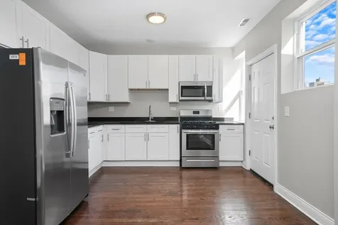 6833 South Merrill Avenue Chicago IL 60649