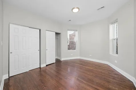 6833 South Merrill Avenue Chicago IL 60649