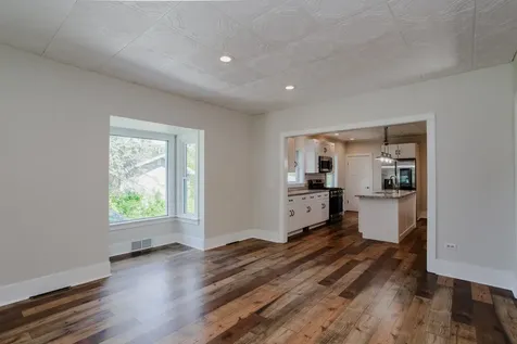22W724 Saint Charles Road Glen Ellyn IL 60137
